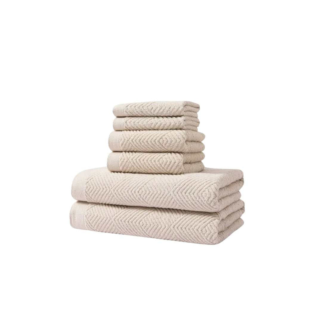 Hom & Ember – Exquisite Z-Pattern Towel Set in Soft Cotton for a Serene Ambiance