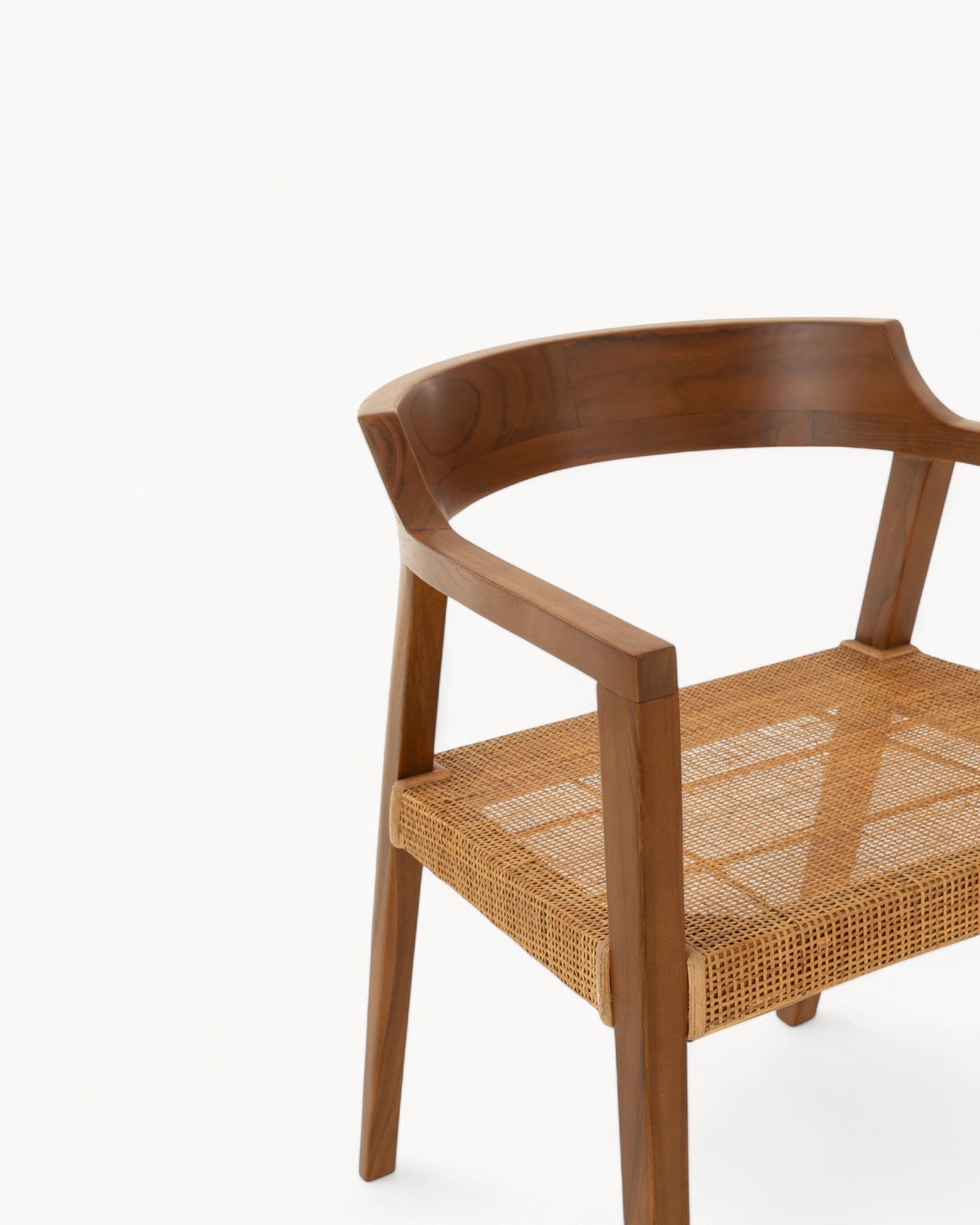 Hom & Ember - Dining Chair Teak and Rattan Look