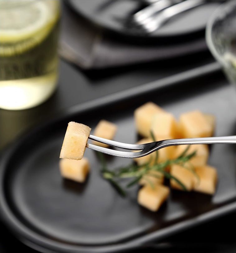 Hom & Ember – 5 - Piece Stainless Steel Fruit Fork Set for Elegant Dining - Hom & Ember