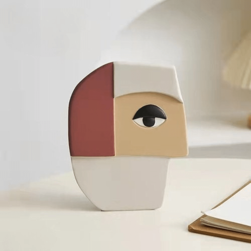 Hom & Ember – Artistic Face Ceramic Vase - Hom & Ember