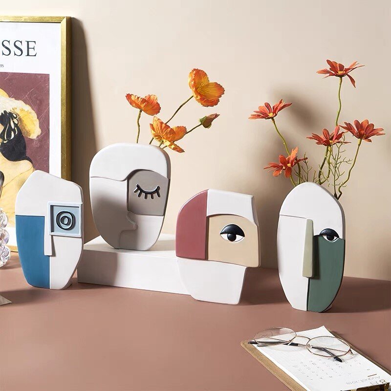 Hom & Ember – Artistic Face Ceramic Vase - Hom & Ember