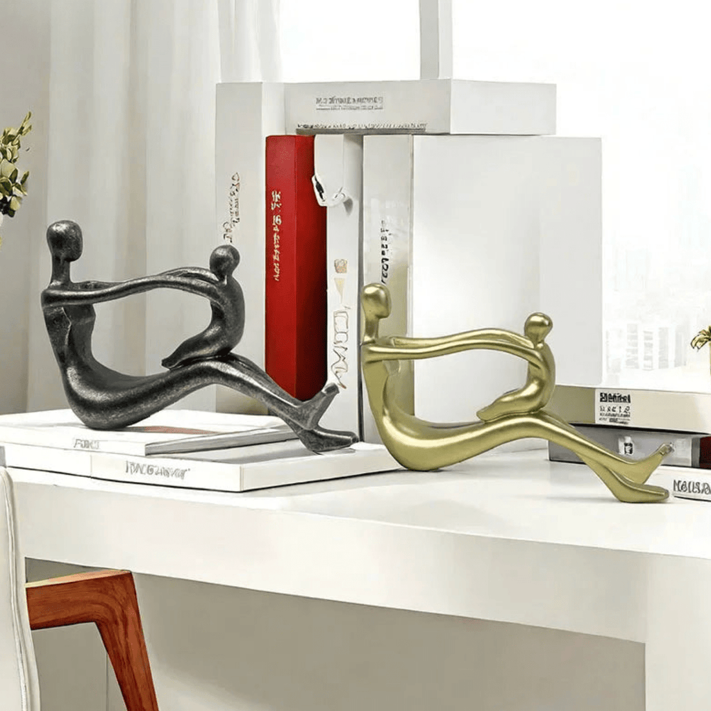 Hom & Ember – Bonded Moments Sculpture for a Touch of Artistic Elegance - Hom & Ember