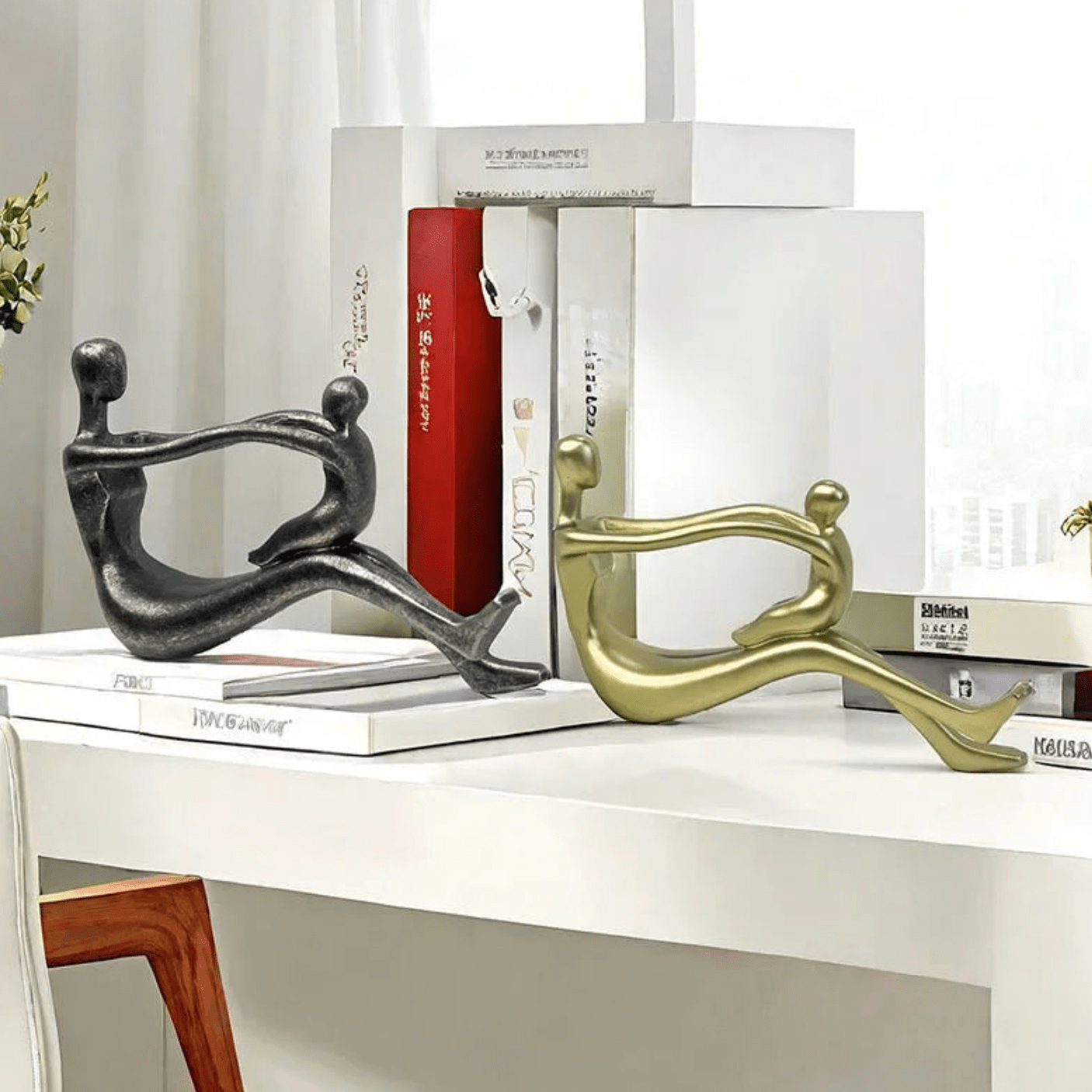 Hom & Ember – Bonded Moments Sculpture for a Touch of Artistic Elegance - Hom & Ember