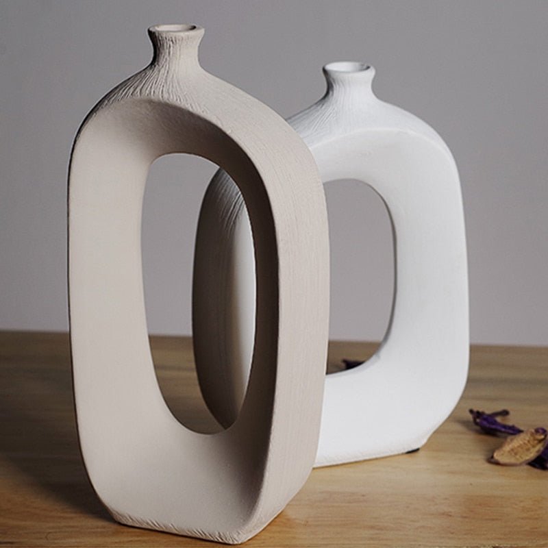 Hom & Ember – Brushed Ceramic Vase - Hom & Ember