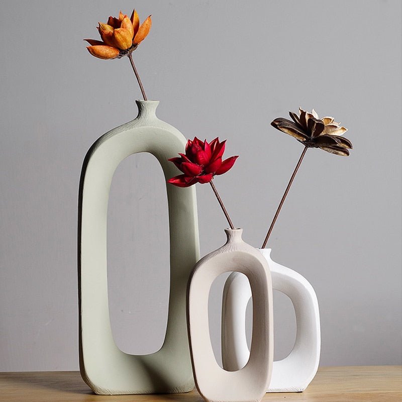 Hom & Ember – Brushed Ceramic Vase - Hom & Ember