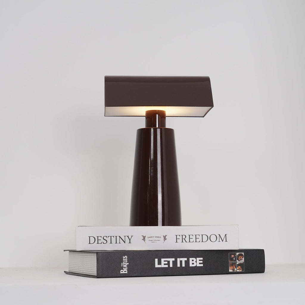 Hom & Ember – Caret Table Lamp - Hom & Ember
