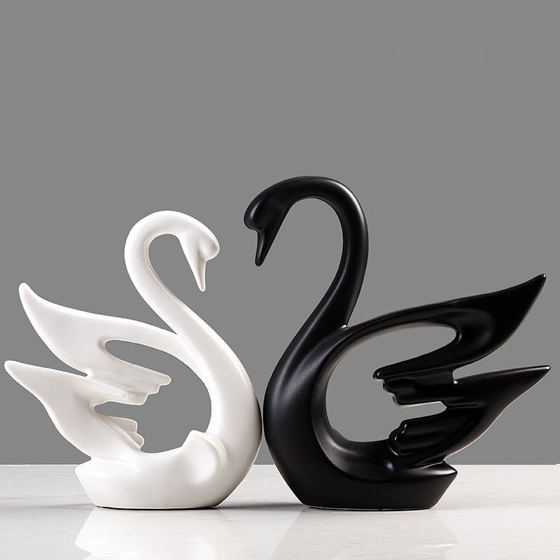 Hom & Ember – Ceramic Swan Couple Ornament Set for a Classic and Timeless Elegance - Hom & Ember