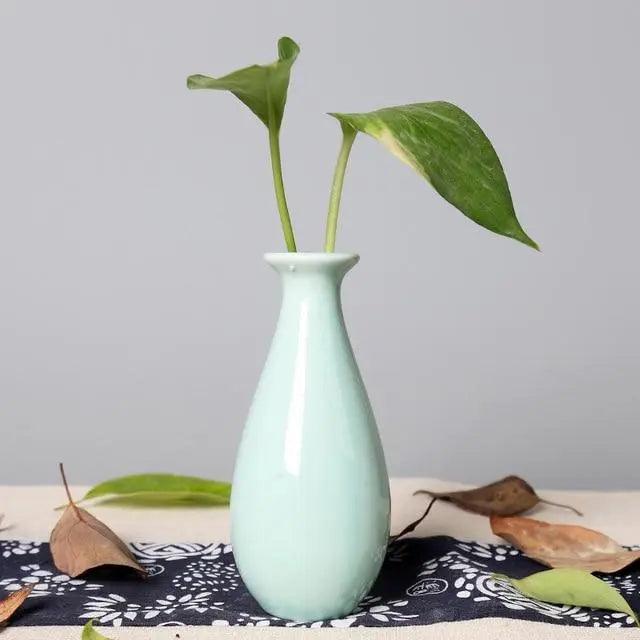 Hom & Ember – Ceramic Vase - Hom & Ember