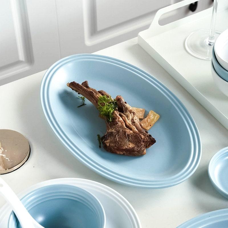 Hom & Ember – Classic European Rim Ceramic Dinner Plate for a Timeless Table Setting - Hom & Ember