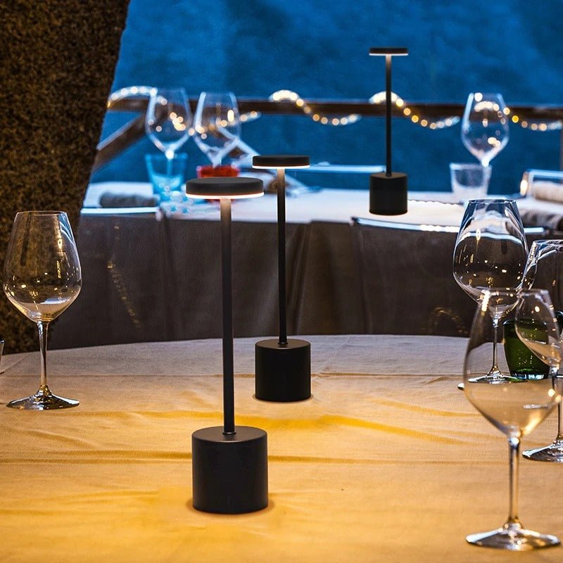 Hom & Ember – Classic Metal Touch Lamp - Hom & Ember