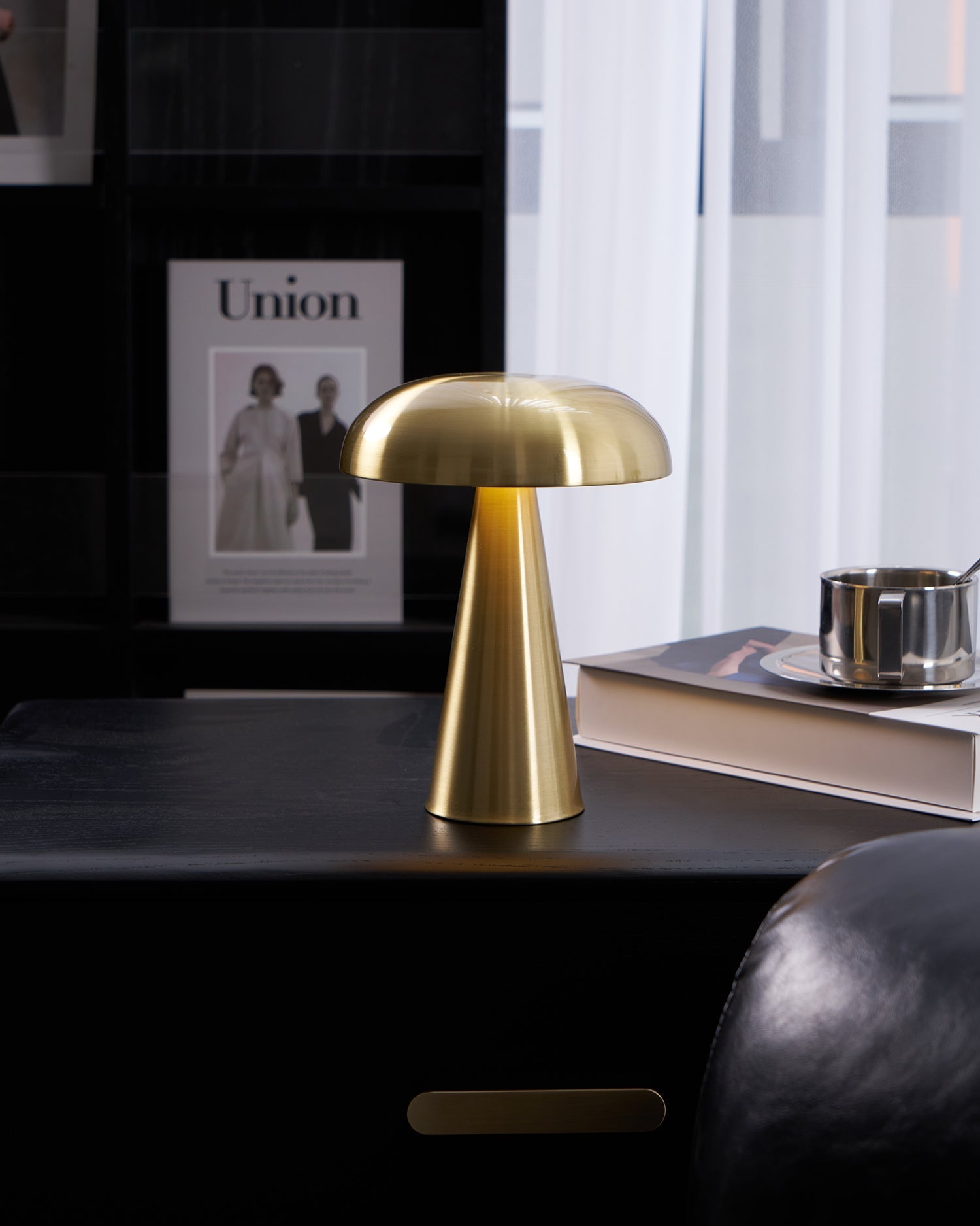 Hom & Ember – Como Table Lamp - Hom & Ember