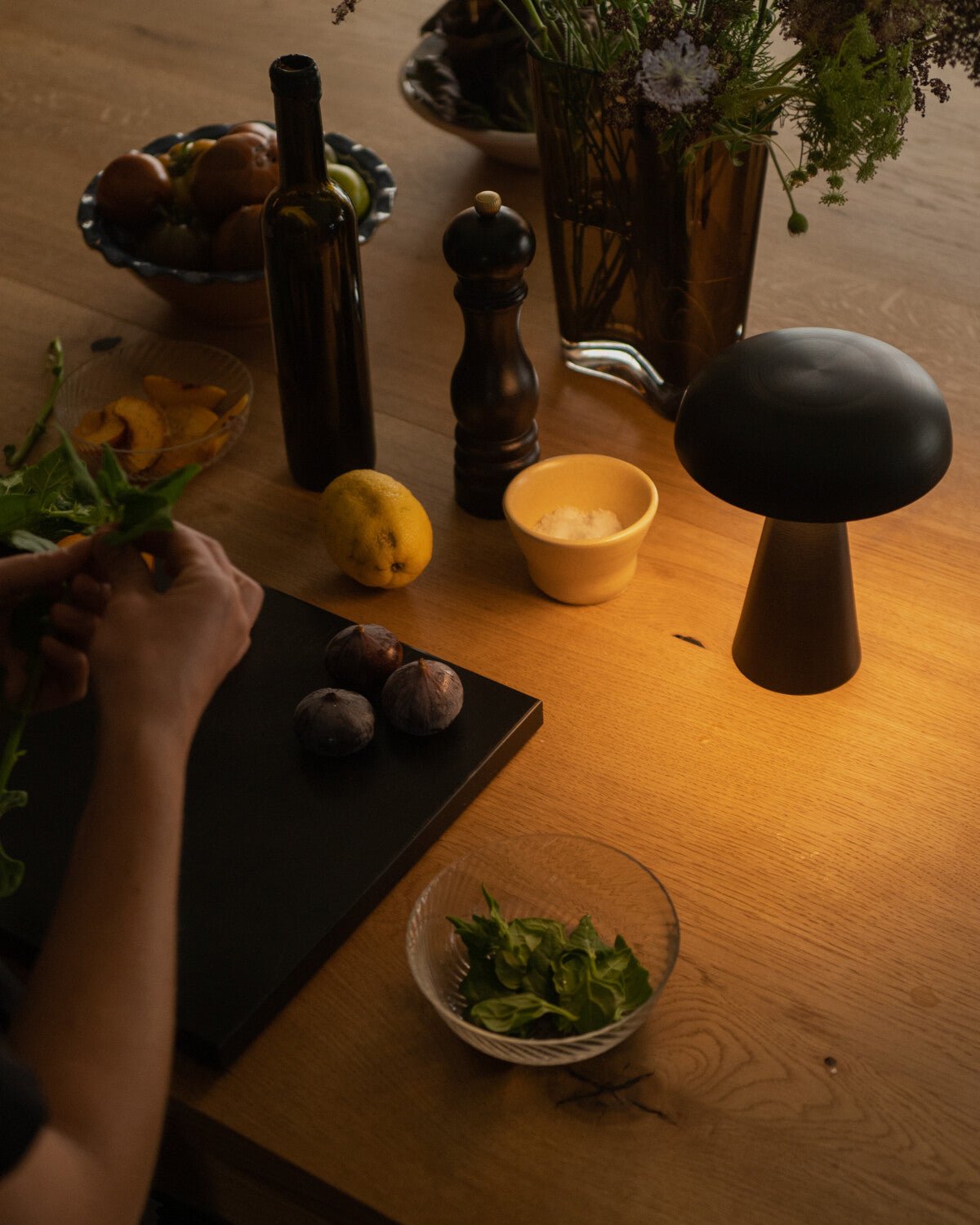 Hom & Ember – Como Table Lamp - Hom & Ember