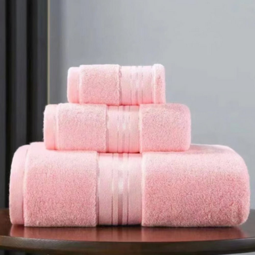 Hom & Ember – Egyptian Towel Set for Cloud - Like Comfort, Perfect for a Luxurious Bathroom Experience - Hom & Ember