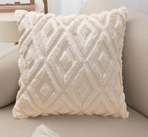 Hom & Ember – Elegant 3D Diamond Pattern Cushion Cover in Cotton and Linen for Stylish Living Spaces - Hom & Ember