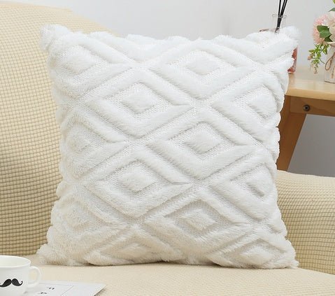 Hom & Ember – Elegant 3D Diamond Pattern Cushion Cover in Cotton and Linen for Stylish Living Spaces - Hom & Ember