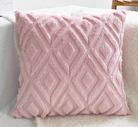Hom & Ember – Elegant 3D Diamond Pattern Cushion Cover in Cotton and Linen for Stylish Living Spaces - Hom & Ember
