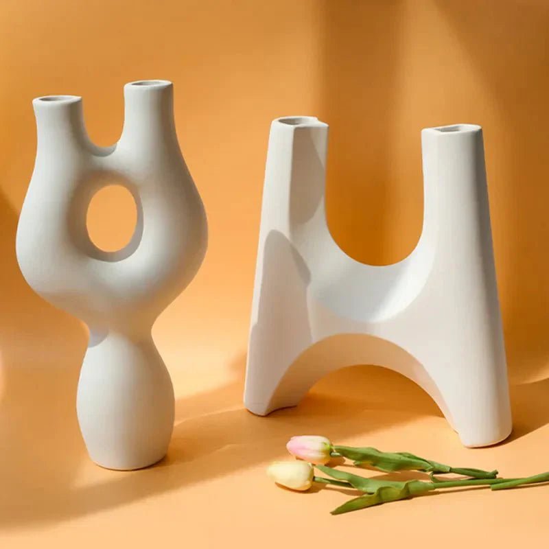 Hom & Ember – Elegant Abstract Ceramic Sculpture for a Serene Ambiance - Hom & Ember