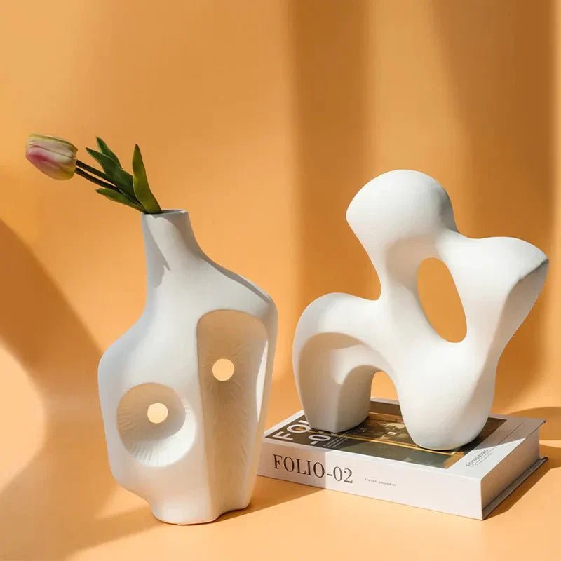 Hom & Ember – Elegant Abstract Ceramic Sculpture for a Serene Ambiance - Hom & Ember
