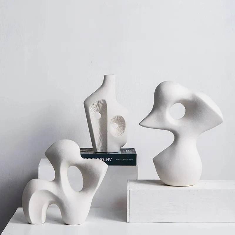 Hom & Ember – Elegant Abstract Ceramic Sculpture for a Serene Ambiance - Hom & Ember