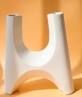 Hom & Ember – Elegant Abstract Ceramic Sculpture for a Serene Ambiance - Hom & Ember