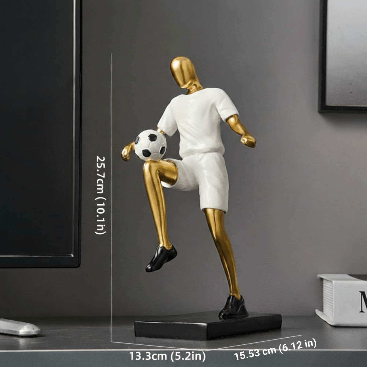 Hom & Ember – Elegant Abstract Footballer Sculpture in Polished Resin for a Contemporary Touch - Hom & Ember