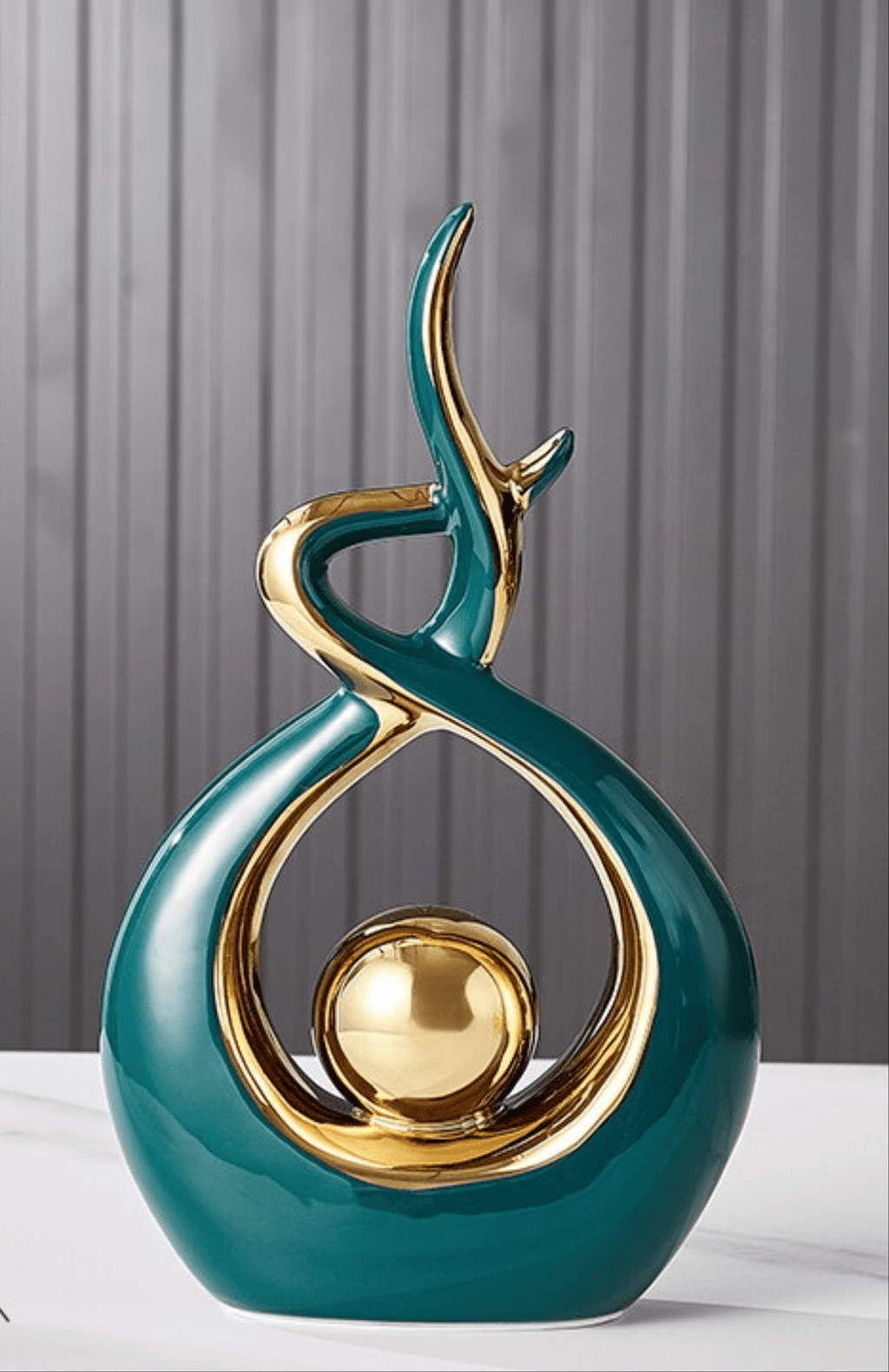 Hom & Ember – Elegant Abstract Golden Ceramic Sculpture for a Serene Ambiance - Hom & Ember