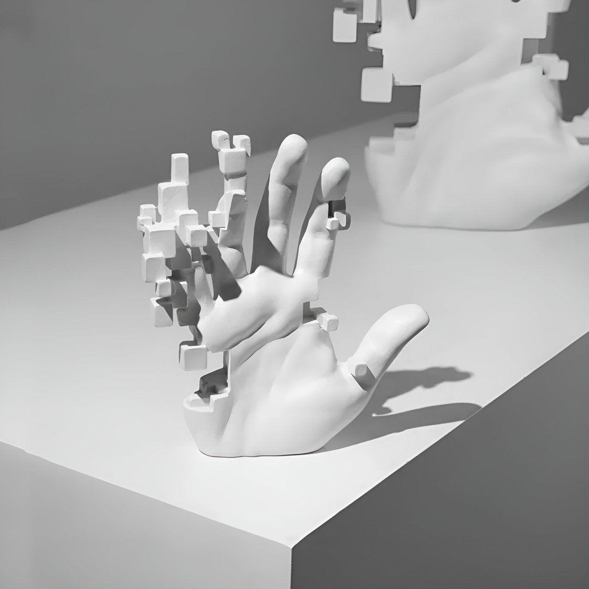 Hom & Ember – Elegant Abstract Hand Sculpture in Premium Resin for a Sophisticated Art Display - Hom & Ember