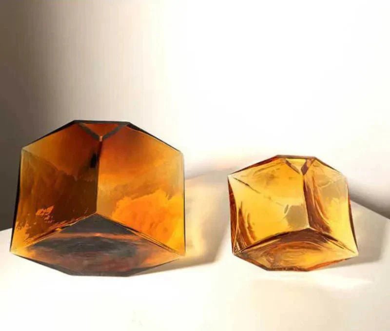 Hom & Ember – Elegant Amber Glass Cube Vase for Stylish Interiors, Infusing Warmth and Sophistication - Hom & Ember