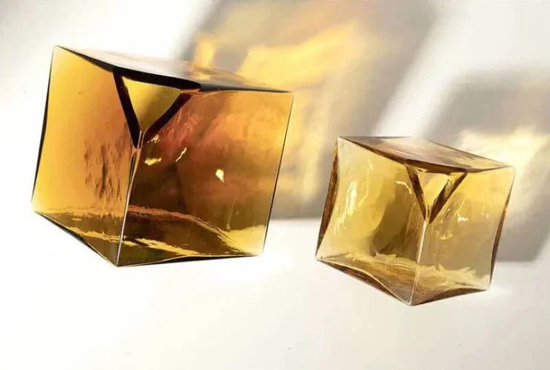 Hom & Ember – Elegant Amber Glass Cube Vase for Stylish Interiors, Infusing Warmth and Sophistication - Hom & Ember