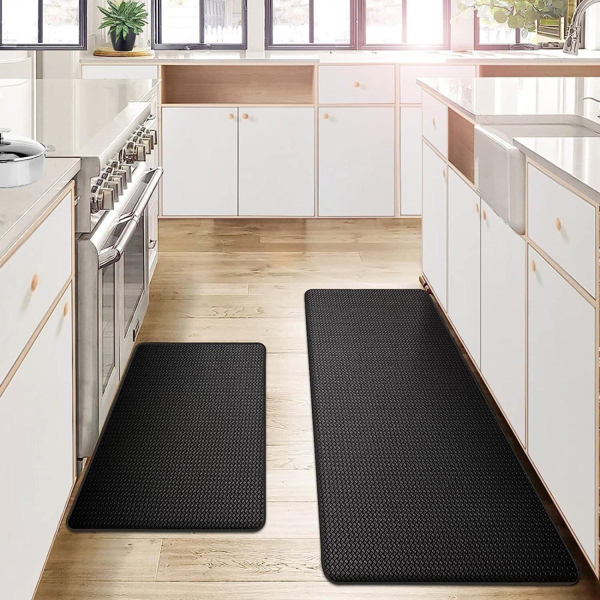 Hom & Ember – Elegant Anti - Fatigue Kitchen Mat for Comfortable Cooking Spaces with Timeless Charm - Hom & Ember
