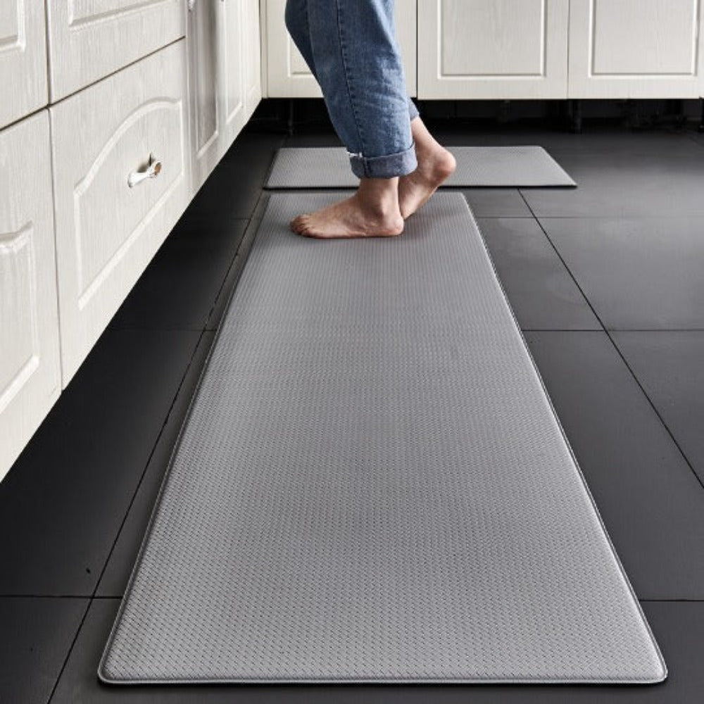 Hom & Ember – Elegant Anti - Fatigue Kitchen Mat for Comfortable Cooking Spaces with Timeless Charm - Hom & Ember