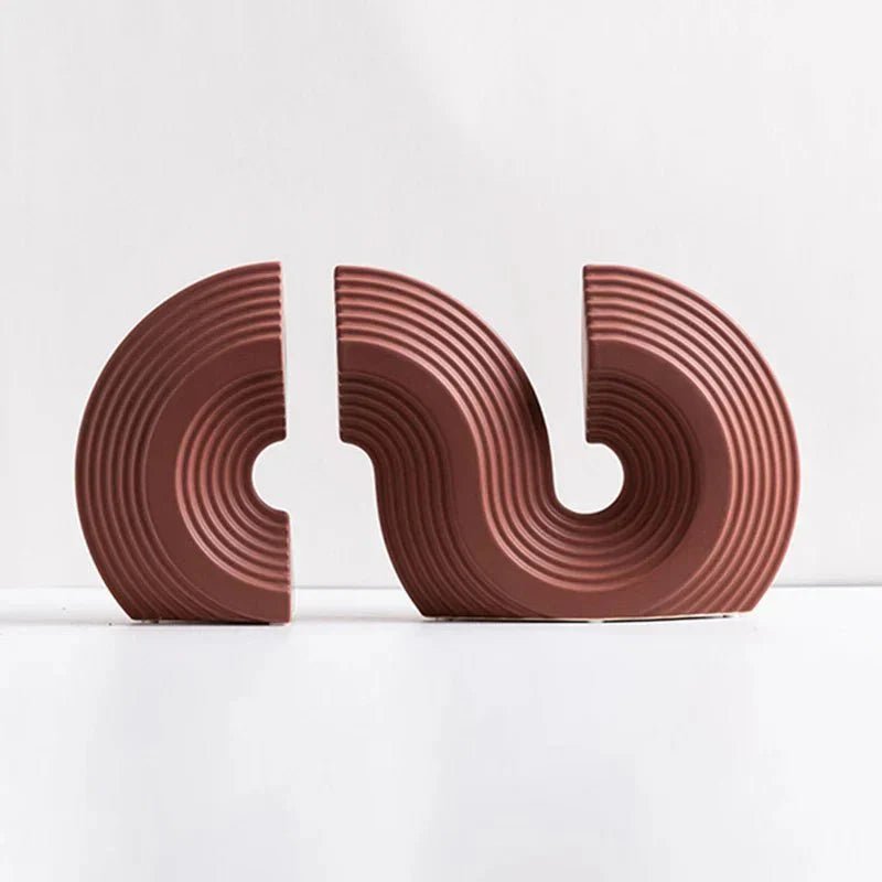 Hom & Ember – Elegant Arch - Shaped Bookends in Chic Marble for a Stylish Touch - Hom & Ember