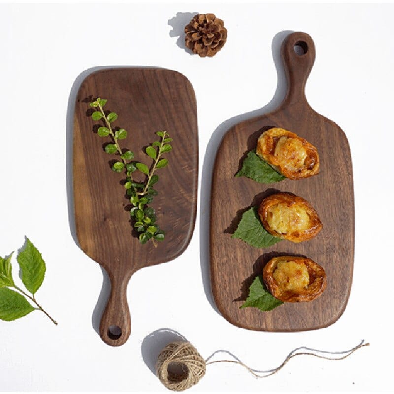 Hom & Ember – Elegant Black Walnut Chopping Board for Culinary Masterpieces - Hom & Ember