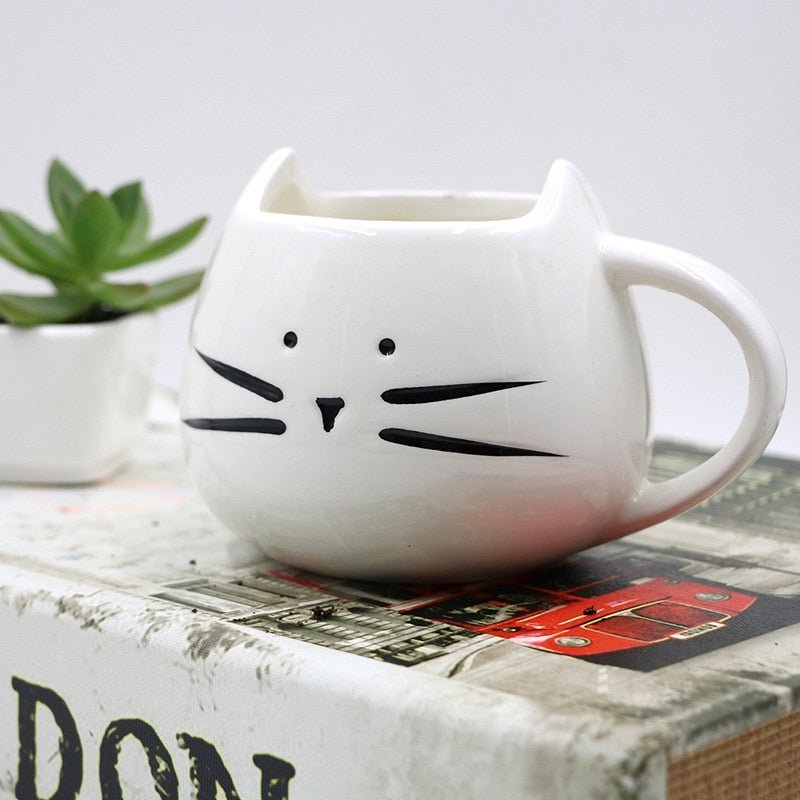 Hom & Ember – Elegant Cat - Themed Porcelain Mug for a Perfect and Cozy Tea Time - Hom & Ember