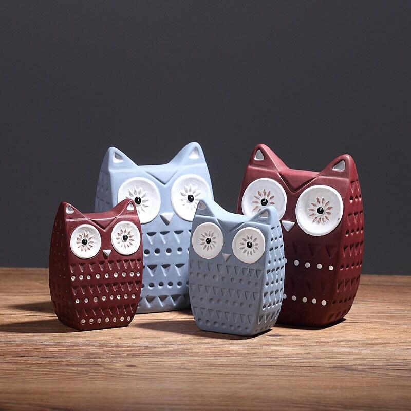 Hom & Ember – Elegant Ceramic Owl Sculpture in Soft Neutrals for a Serene Ambiance - Hom & Ember