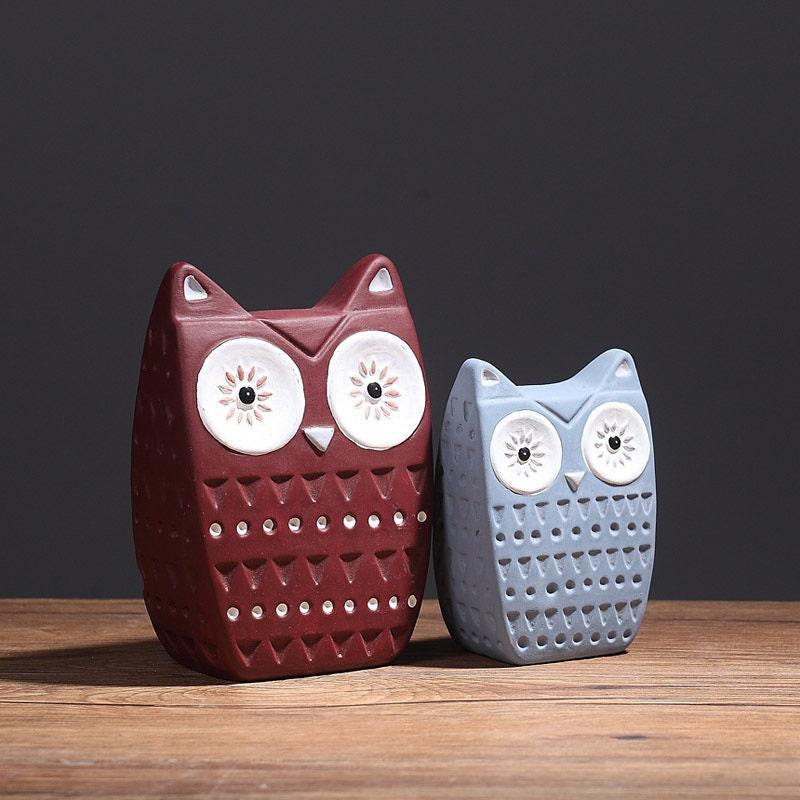Hom & Ember – Elegant Ceramic Owl Sculpture in Soft Neutrals for a Serene Ambiance - Hom & Ember