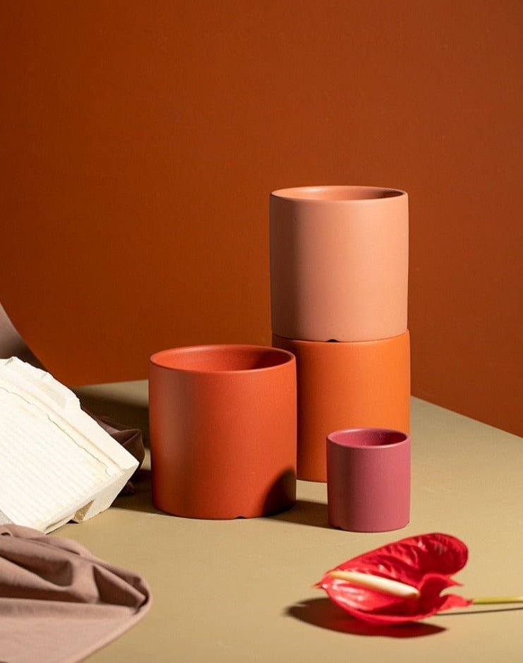 Hom & Ember – Elegant Ceramic Planter with Matching Saucer for a Serene Ambiance - Hom & Ember