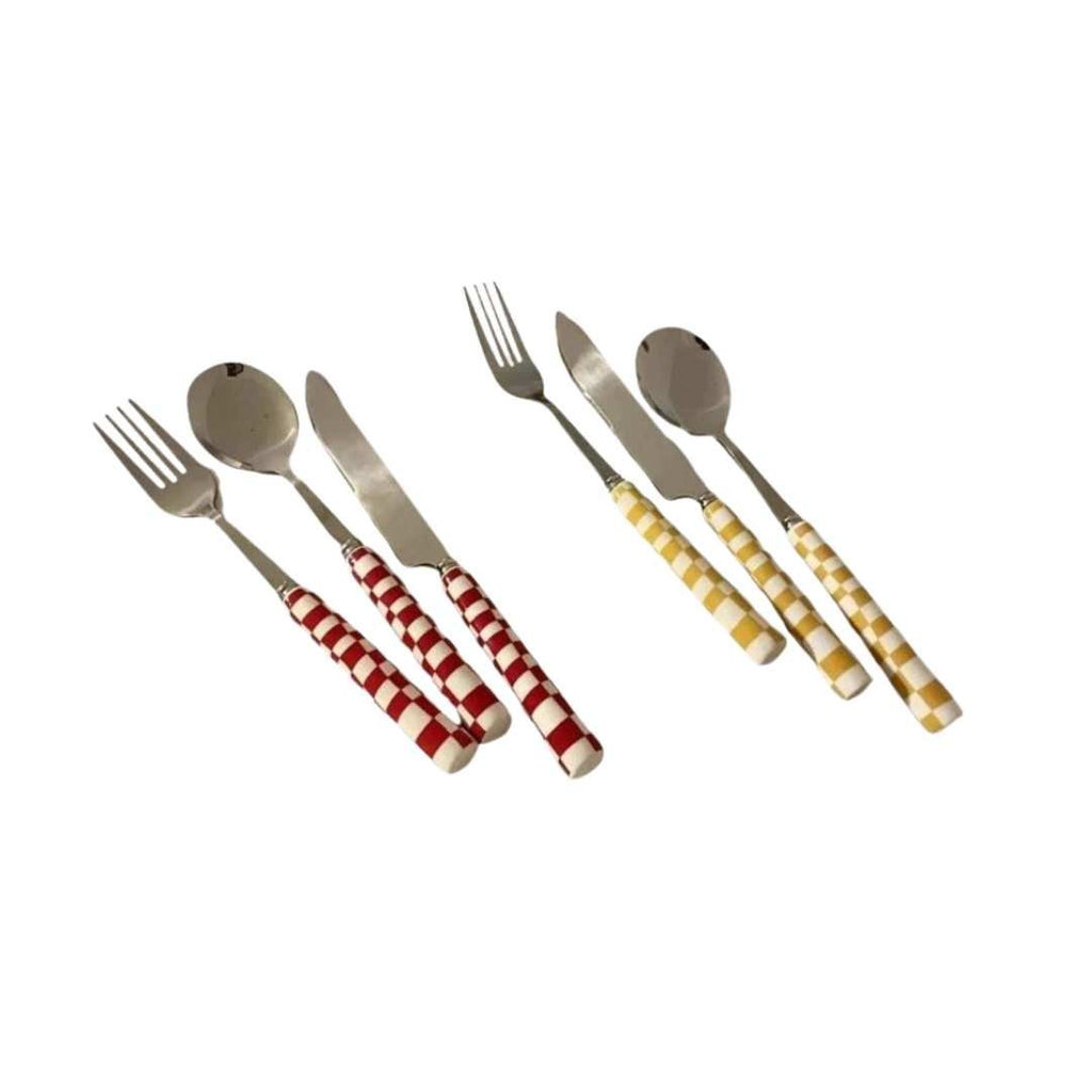 Hom & Ember – Elegant Checkered Cutlery Set in Classic Design for a Chic Dining Experience - Hom & Ember