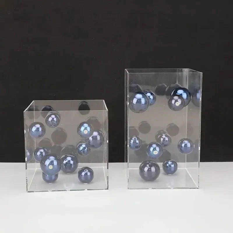 Hom & Ember – Elegant Decorative Cube Floating Spheres for a Captivating 3D Modern Effect - Hom & Ember