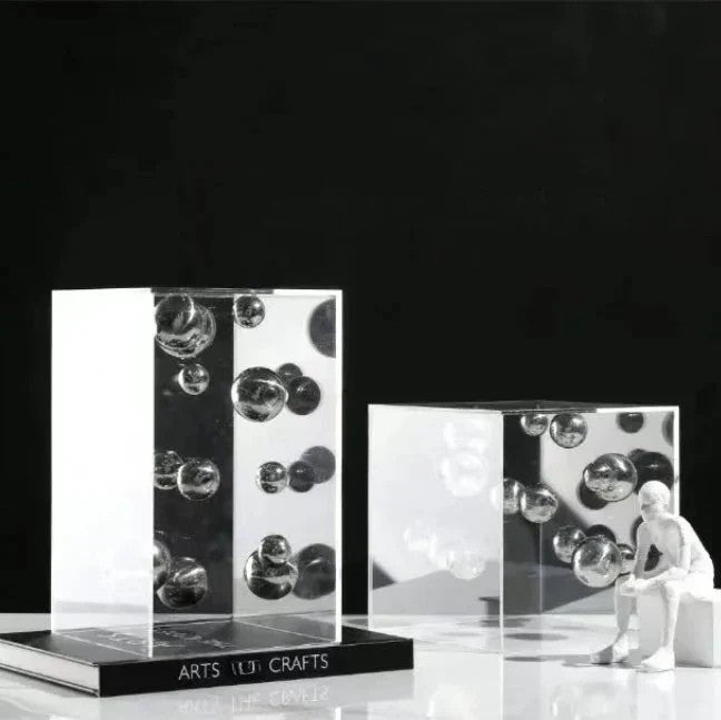 Hom & Ember – Elegant Decorative Cube Floating Spheres for a Captivating 3D Modern Effect - Hom & Ember