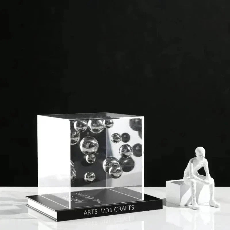 Hom & Ember – Elegant Decorative Cube Floating Spheres for a Captivating 3D Modern Effect - Hom & Ember