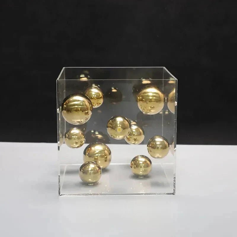 Hom & Ember – Elegant Decorative Cube Floating Spheres for a Captivating 3D Modern Effect - Hom & Ember