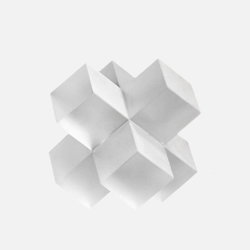 Hom & Ember – Elegant Geometric Crystal Sculpture for a Touch of Timeless Charm - Hom & Ember