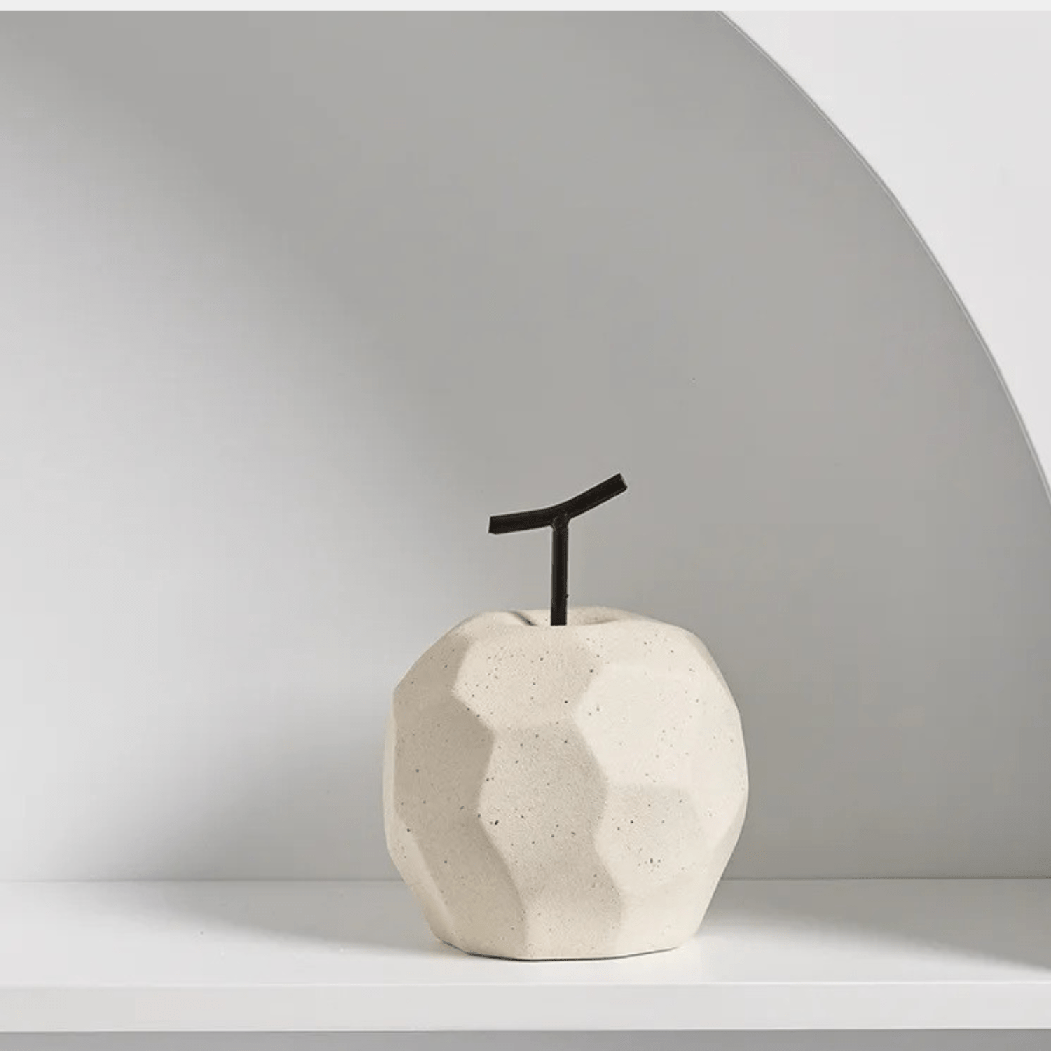 Hom & Ember – Elegant Geometric Fruit Sculptures Crafted in Resin for a Contemporary Touch - Hom & Ember