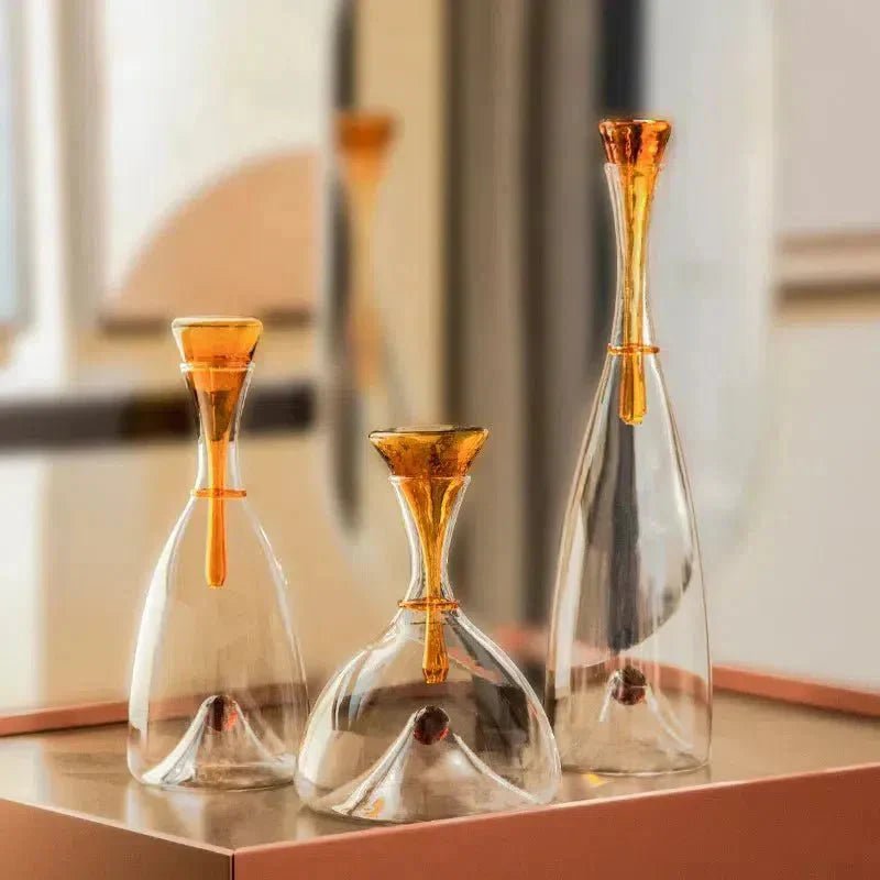 Hom & Ember – Elegant Hand - Blown Glass Carafe with Decorative Stopper for a Refined Dining Experience - Hom & Ember