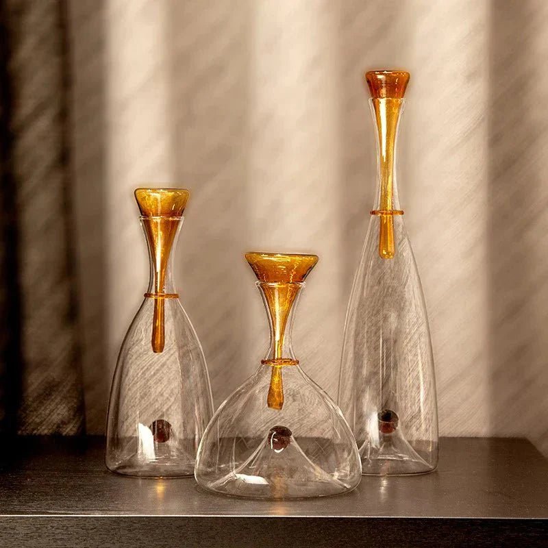 Hom & Ember – Elegant Hand - Blown Glass Carafe with Decorative Stopper for a Refined Dining Experience - Hom & Ember