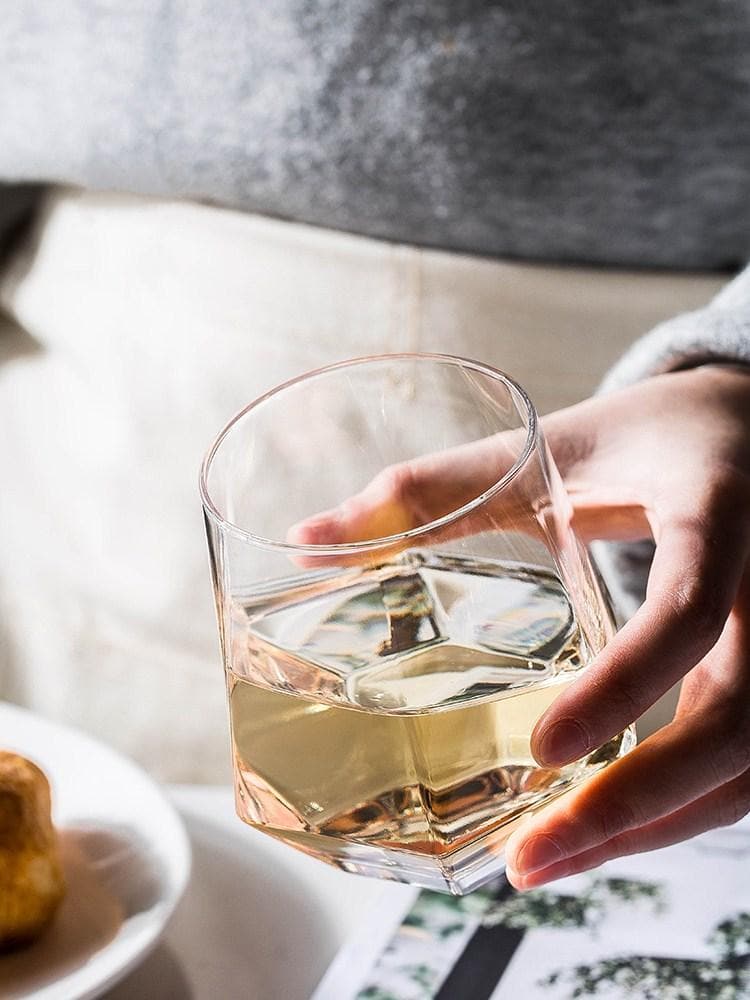 Hom & Ember – Elegant Hexagonal Cocktail Glasses for Sophisticated Gatherings - Hom & Ember