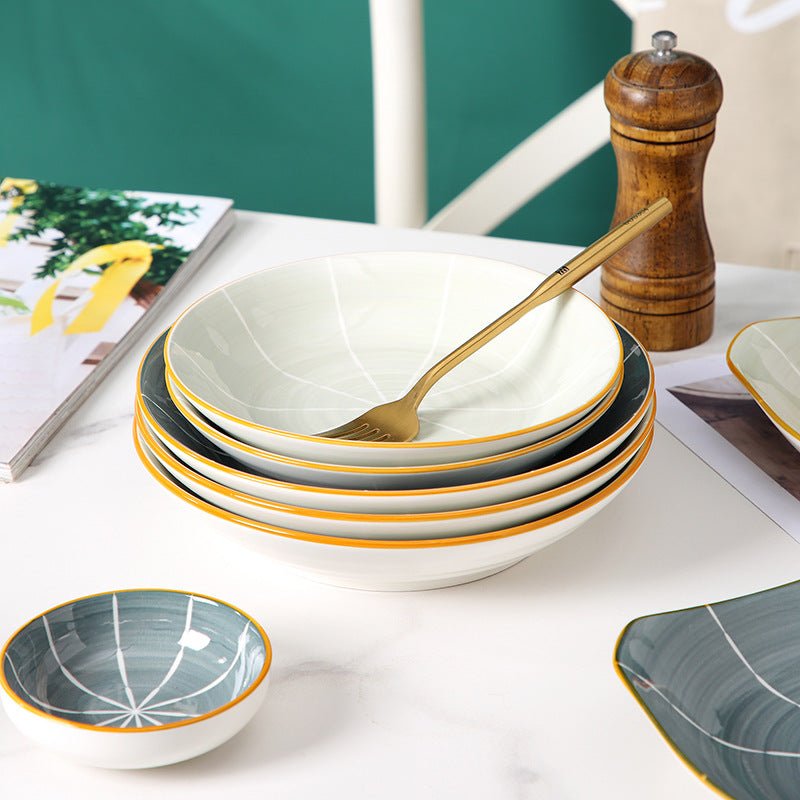 Hom & Ember – Elegant Japanese Ceramic Plate Set for a Luxurious Dining Experience - Hom & Ember