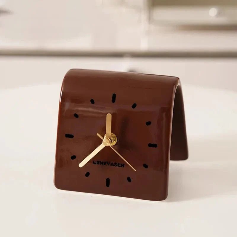 Hom & Ember – Elegant Mini Ceramic Desk Clock for a Serene Ambiance - Hom & Ember