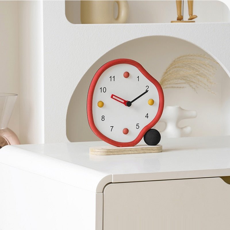 Hom & Ember – Elegant Minimalist Pendulum Timepiece for a Serene Ambiance - Hom & Ember